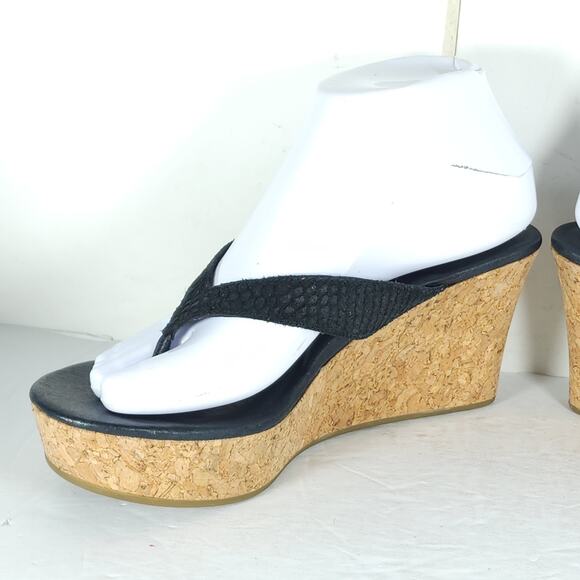 UGG Women's Natassia US8 Black Leather SlipOn Cork Wedge Platform Thong Sandals - Picture 6 of 15